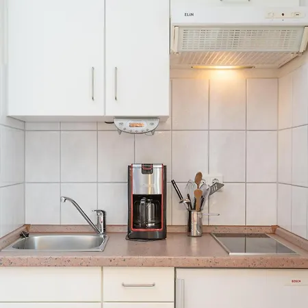 Apartment Moderne In Mit Balkon, Wlan Und Ahoi-rabatt Sellin (Rugen)