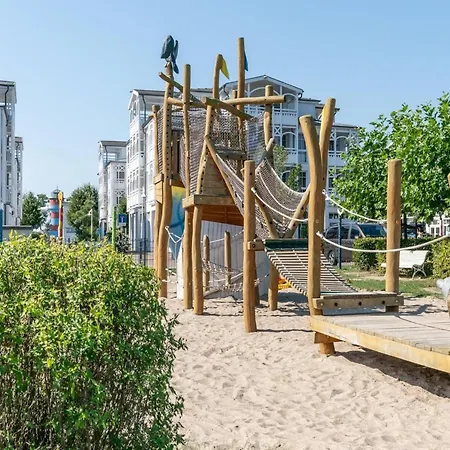 Moderne In Mit Balkon, Wlan Und Ahoi-rabatt